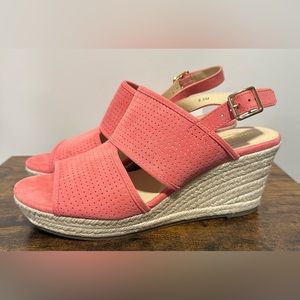 Liz Claiborne Women’s Hatcher Rose Garden Wedge Sandals NWT Various Sizes